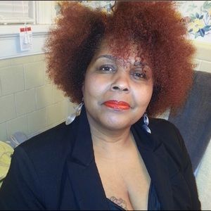 Meet your Posher, Catherine